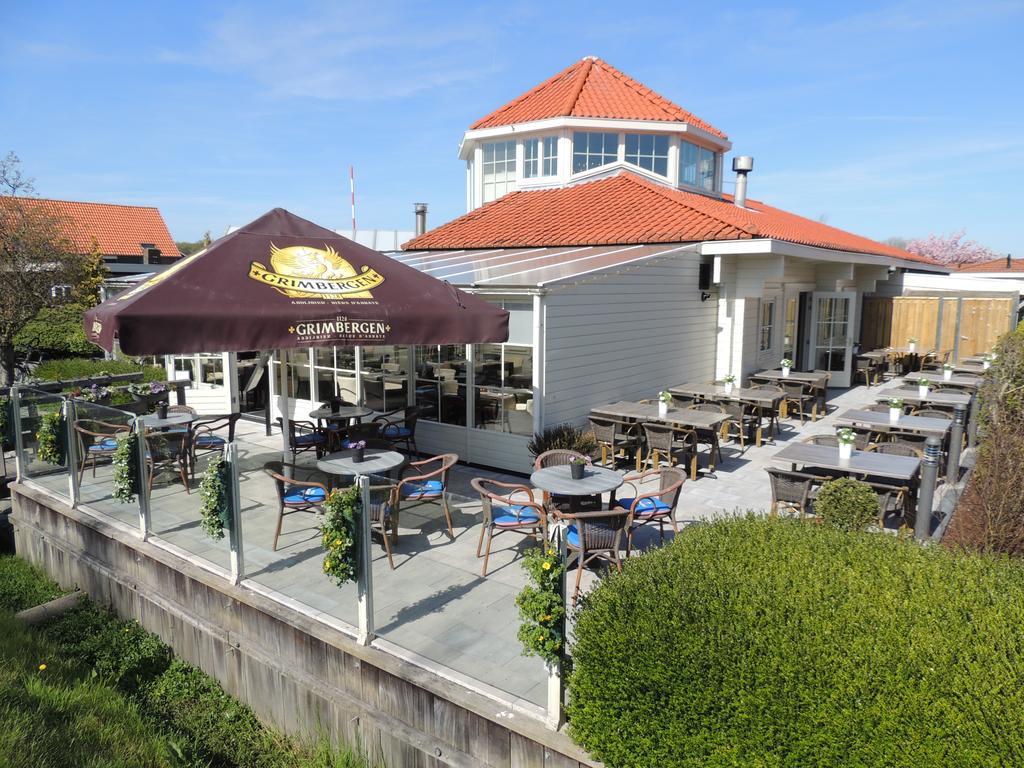 Strandhotel Dennenbos Oostkapelle Exteriör bild